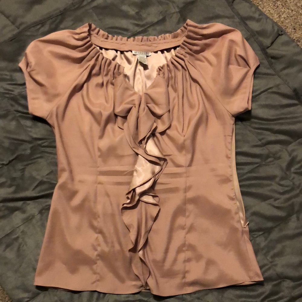 Ladies short sleeve ruffle front dress blouse size M